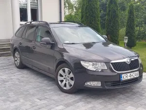 Skoda Superb II (2008-2018) 1.6 TDI Comfort 2011