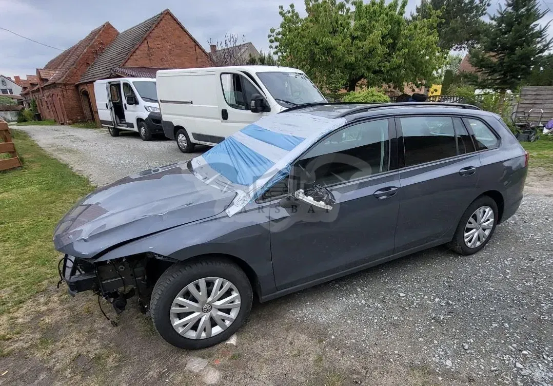 Volkswagen Golf VIII 2.0 TDI SCR Life 2021