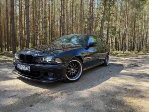 BMW 5 Series E39 525i 2003