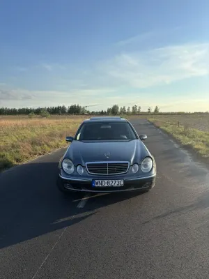 Mercedes-Benz E W211 280 CDI Avantgarde 2004