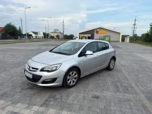 Opel Astra J 2013