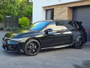 Volkswagen Golf VIII 2.0 TSI 4Motion R Black Edition DSG 2025