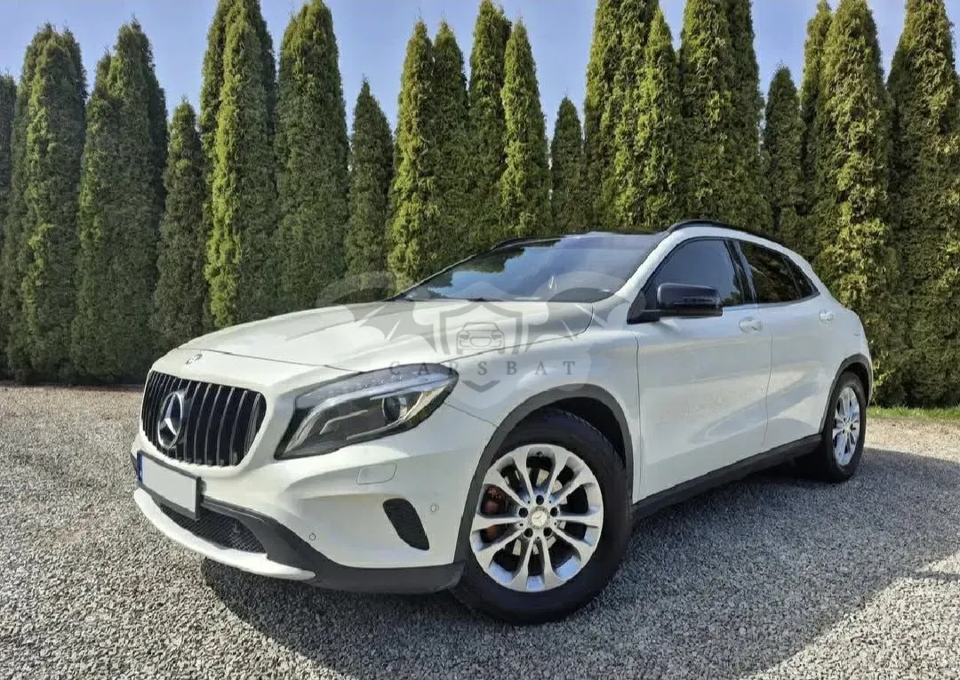 Mercedes-Benz GLA 2015