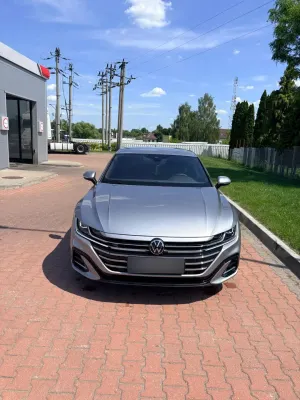 Volkswagen Arteon 2.0 TSI R-Line DSG 2024