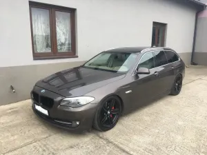 BMW 5 Series F10/F11 535d Sport-Aut Luxury Line 2011