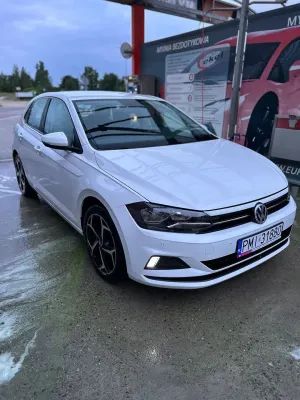 Volkswagen Polo VI 1.0 TSI Comfortline DSG 2020