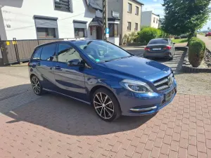Mercedes-Benz B W246 180 CDI BlueEFFICIENCY Edition 1 2012