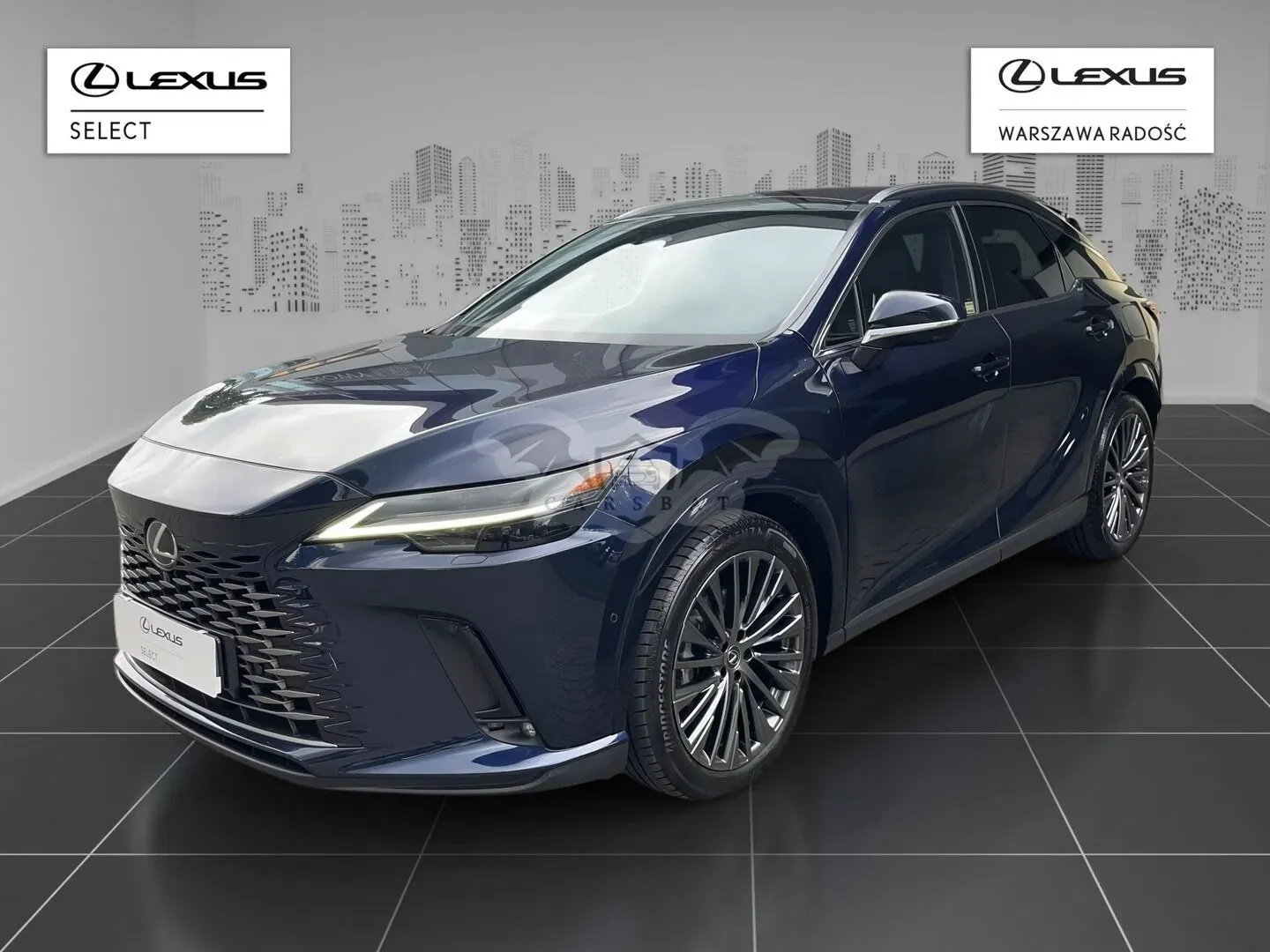 Lexus RX IV 450h+ Omotenashi 2025