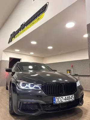 BMW 7 Series G11/12 730d xDrive 2018