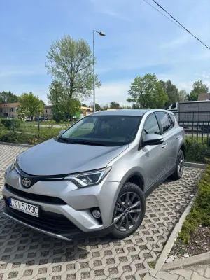 Toyota Rav4 IV 2017
