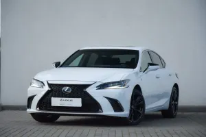 Lexus ES 300h F Sport Edition 2022