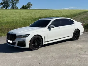 BMW 7 Series G11/12 750Li xDrive sport 2021