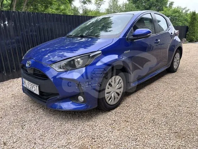Toyota Yaris IV 2021