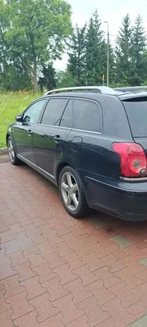 Toyota Avensis II 2.2 D-4D Sol Plus 2009
