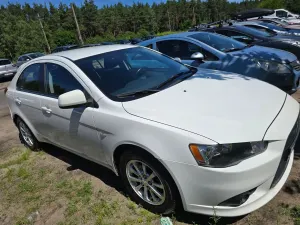 Mitsubishi Lancer IX 1.6 Inform 2014