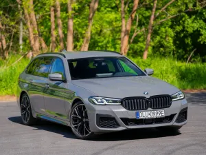 BMW 5 Series G30/G31 540d xDrive mHEV M Sport sport 2021