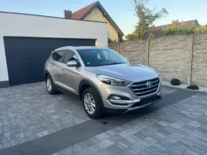 Hyundai Tucson III blue 1.6 GDi 2WD Navi 2016