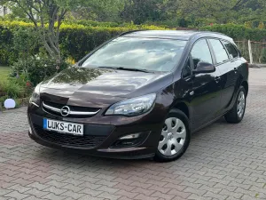 Opel Astra J 1.4 Fun 2012
