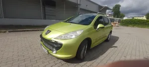 Peugeot 207 95 VTi Premium 2009