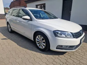 Volkswagen Passat B7 2.0 TDI DSG Comfortline 2012