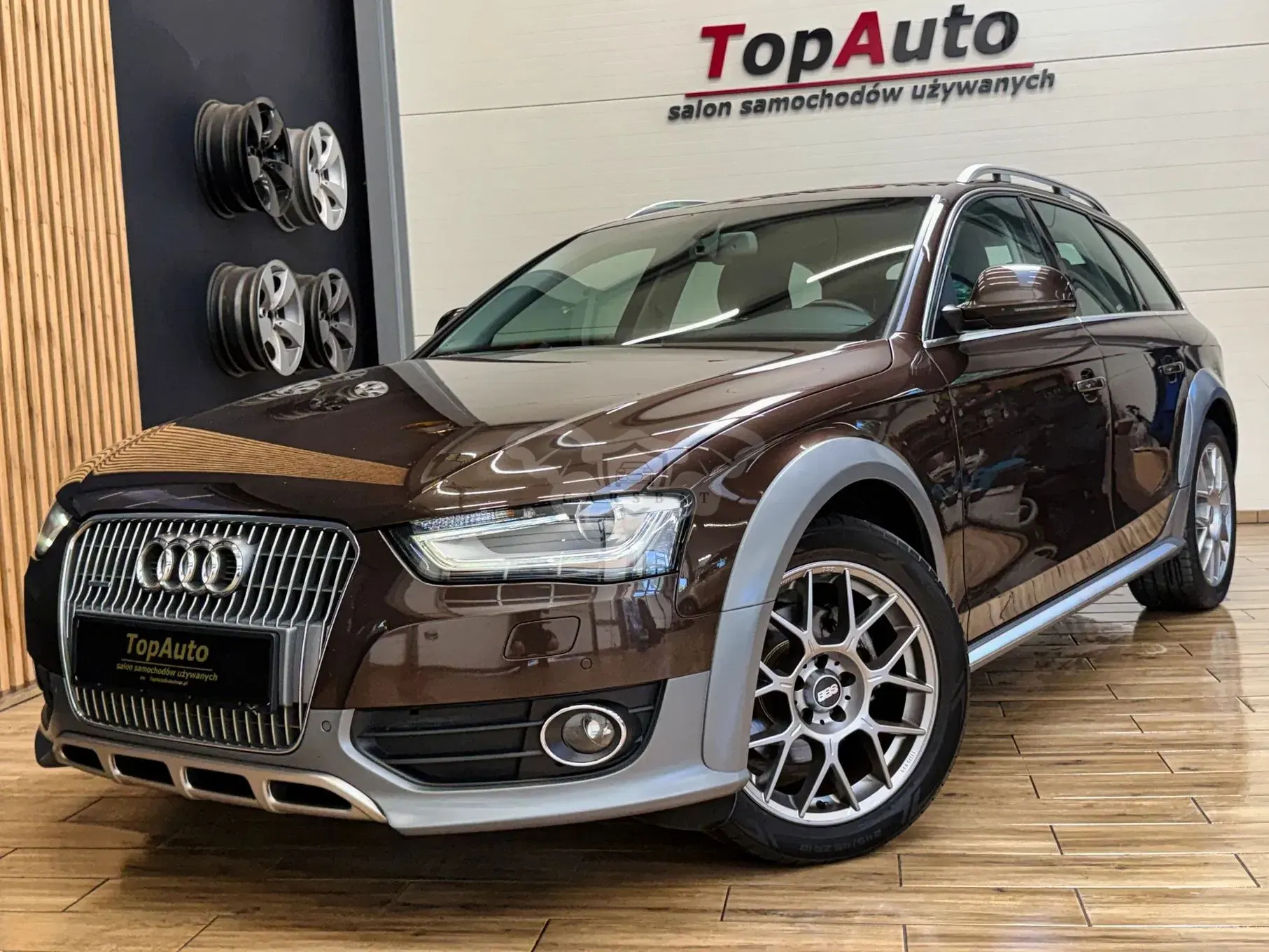 Audi A4 B8 2.0 TDI DPF S tronic 2013