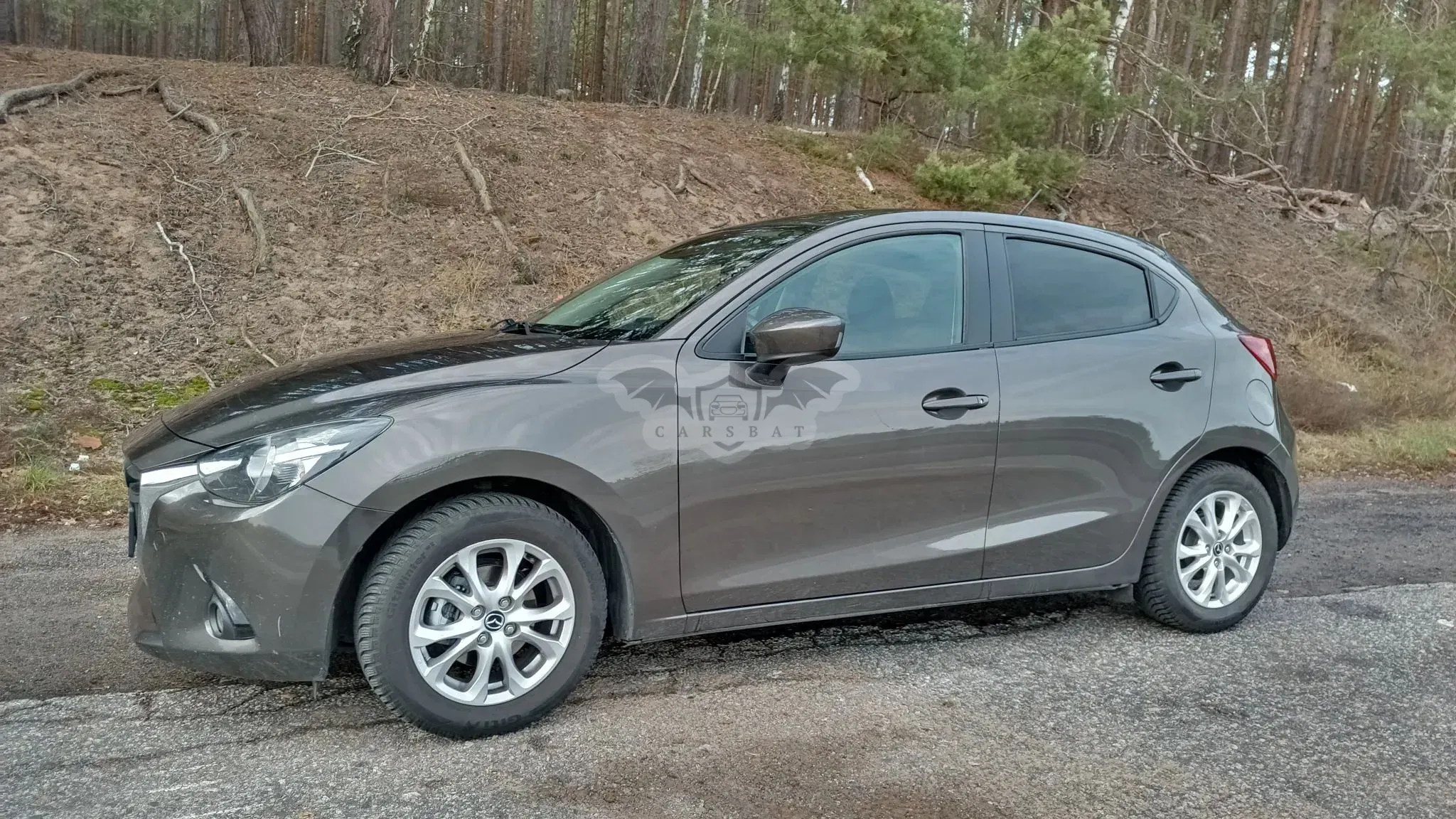 Mazda 2 2015