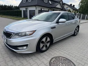 Kia Optima III 2.0 Hybrid XL 2013