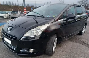 Peugeot 5008 I HDI FAP 150 Family 2012