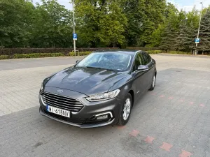 Ford Mondeo Mk5 2.0 Hybrid Titanium 2019