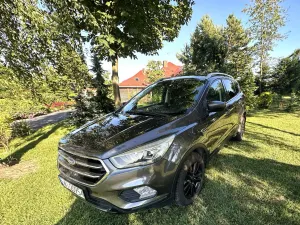 Ford Kuga II 2.0 TDCi 2x4 Titanium 2019
