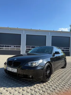 BMW 5 Series E60/E61 525i 2004