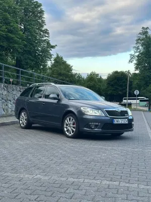 Skoda Octavia II 2.0 TDI CR DPF DSG RS 2009