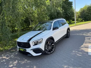 Mercedes-Benz GLB 2021