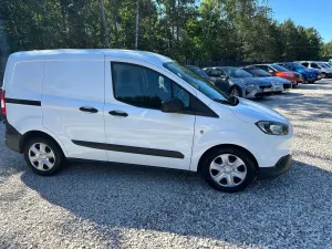 Ford Transit Courier 2020