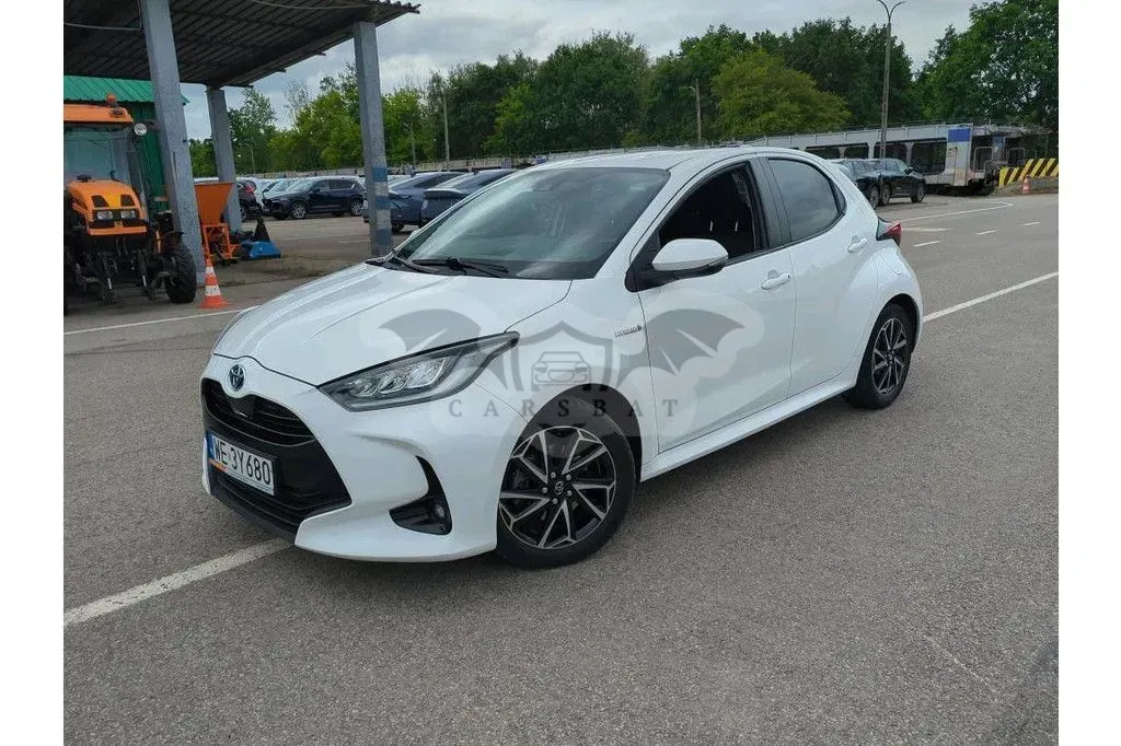 Toyota Yaris IV Hybrid 1.5 Comfort 2021