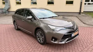 Toyota Avensis III 1.8 Selection MS 2017