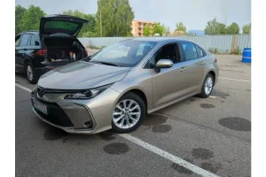 Toyota Corolla Seria E21 2022