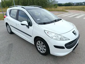 Peugeot 207 1.4 16V Presence 2008