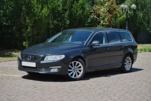 Volvo V70 III D4 Momentum 2014