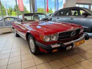 Mercedes-Benz SL R107 1988