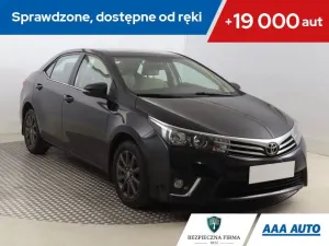 Toyota Corolla Seria E16 2016