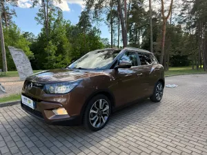 Ssangyong / KG Mobility Tivoli e-XDi 160 2WD Start/Stop Crystal 2015