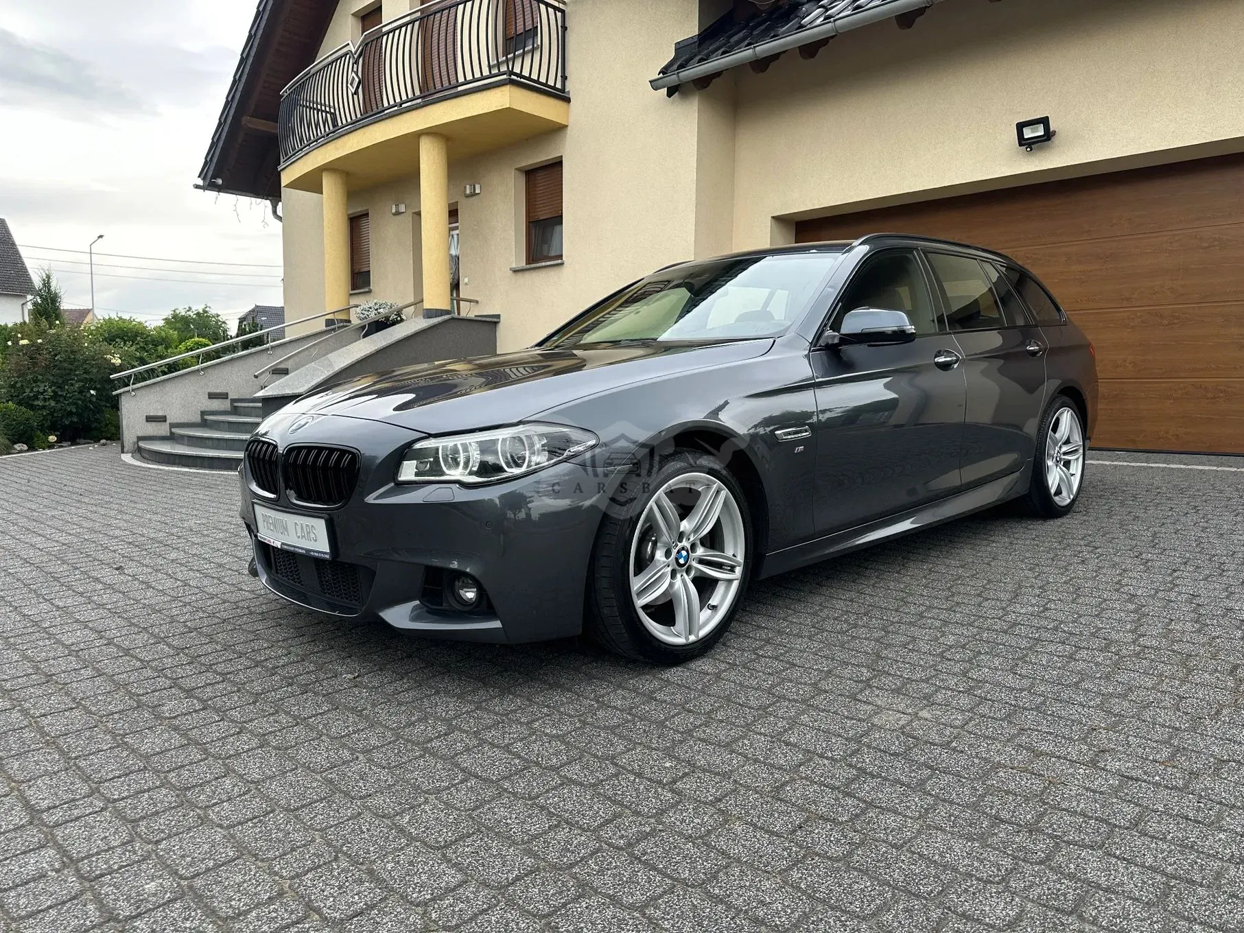 BMW 5 Series F10/F11 520d xDrive 2015