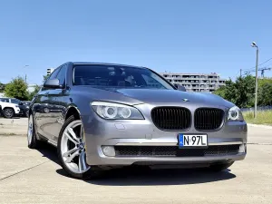 BMW 7 Series F01 750Li xDrive 2012