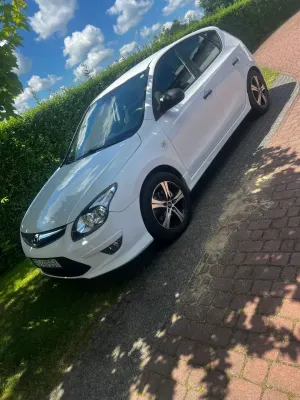 Hyundai i30 I (2007-2012) 1.4 Classic + 2010