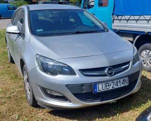 Opel Astra J 1.7 CDTI DPF Style 2013