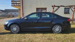 Volkswagen Jetta A6 1.6 TDI Highline Optimum 2011