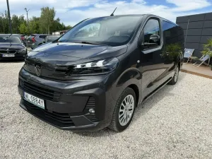 Peugeot Traveller 2025