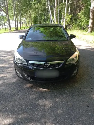 Opel Astra J 1.7 CDTI 2010