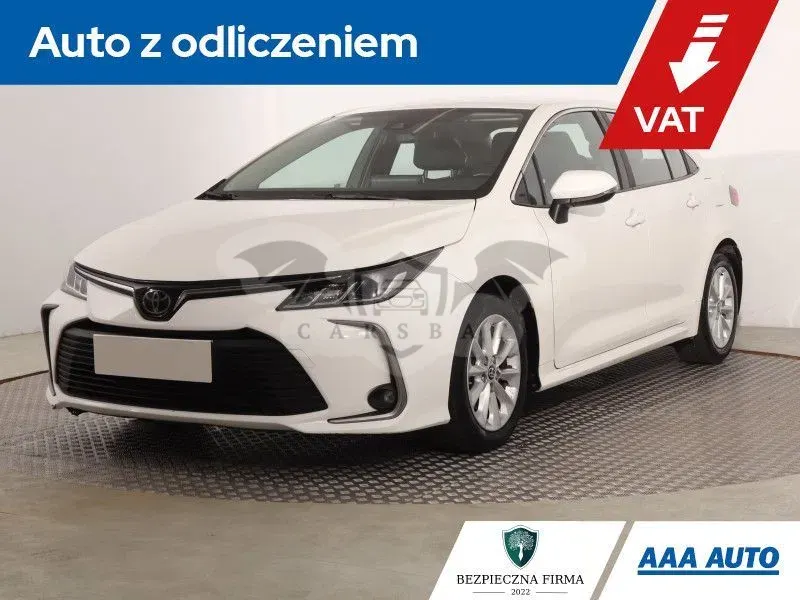Toyota Corolla Seria E16 2022